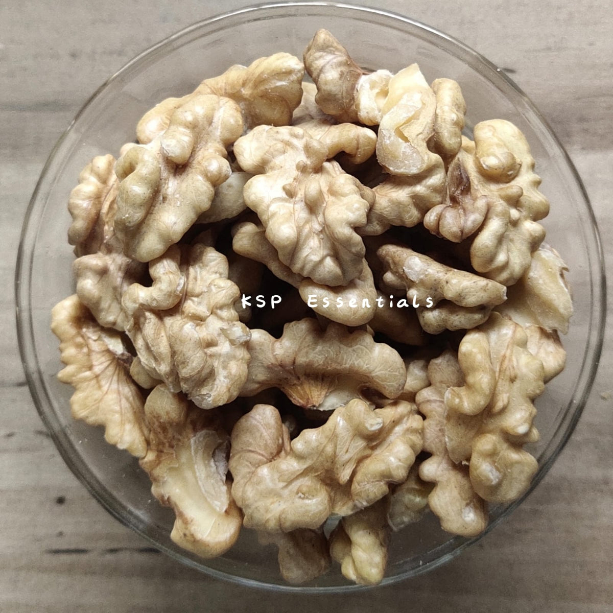 Chile Walnuts Tukda Premium